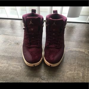 Jordan 12 Bordeaux